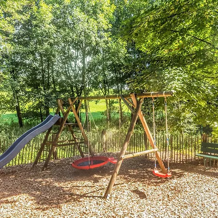 度假居 Blockhaus 2 *